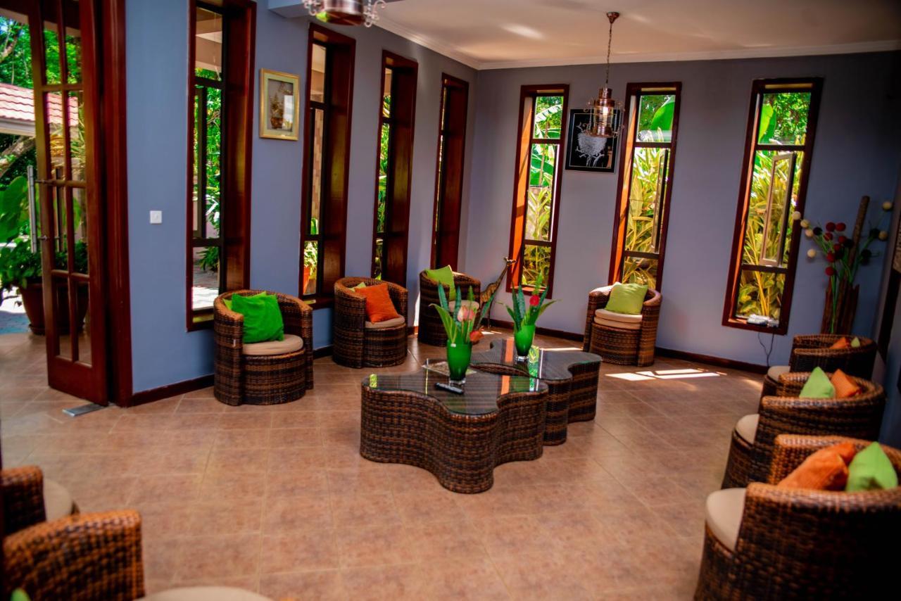 Lush Garden Business Hotel Arusha Bagian luar foto