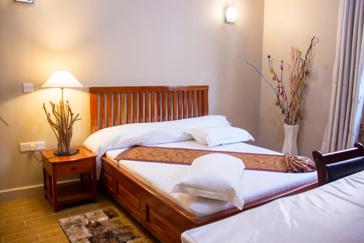 Lush Garden Business Hotel Arusha Bagian luar foto