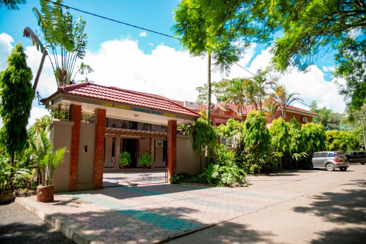 Lush Garden Business Hotel Arusha Bagian luar foto