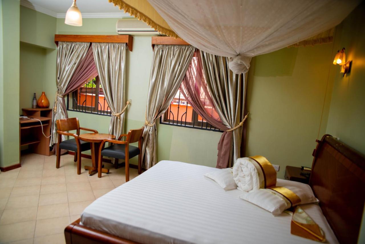 Lush Garden Business Hotel Arusha Bagian luar foto